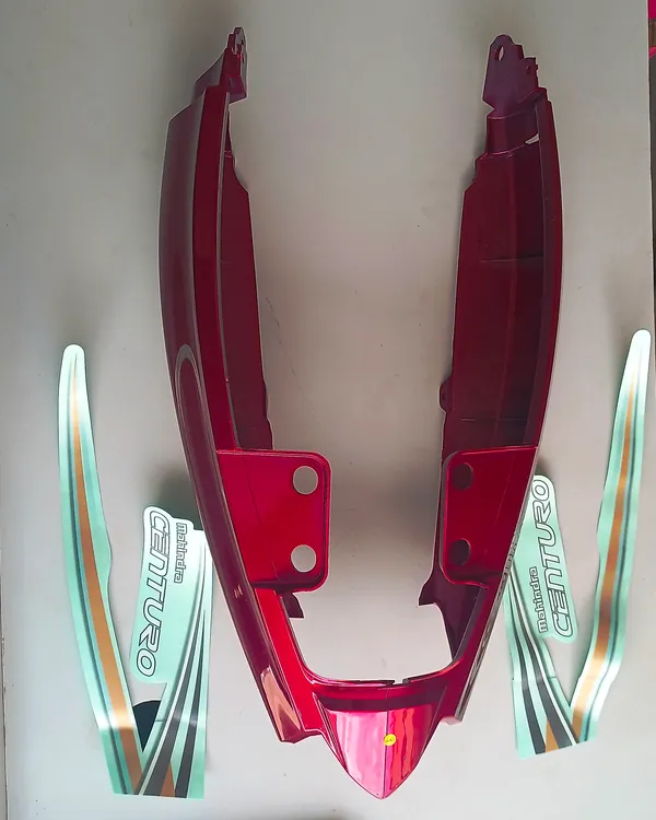 MAHINDRA_CENTURO_Tail_Cover_Red