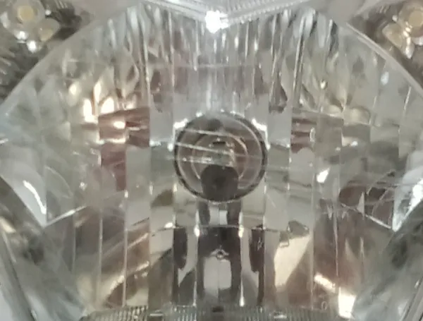 MAHINDRA_CENTURO_Head_Light_Dome_For_2_Wheeler