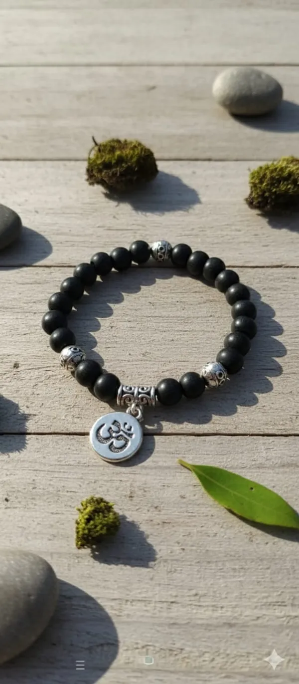 Black_Karungali_Om_Pendent_Locket_Stretchable_Bracelet_For_Men_And_Women
