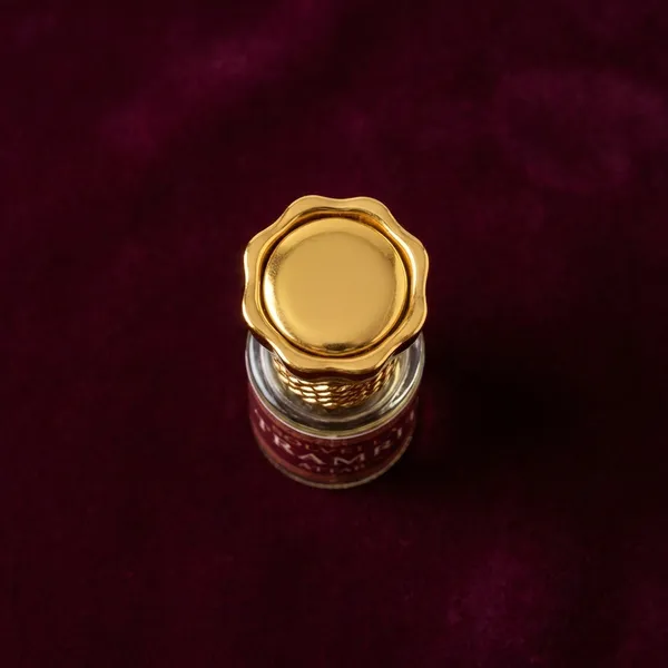 Itraamrit_Premium_Long_Lasting_Attar_For_Unisex
