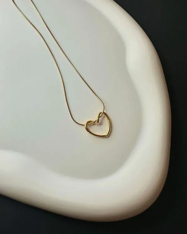 Forever_Love_Heart_Necklace