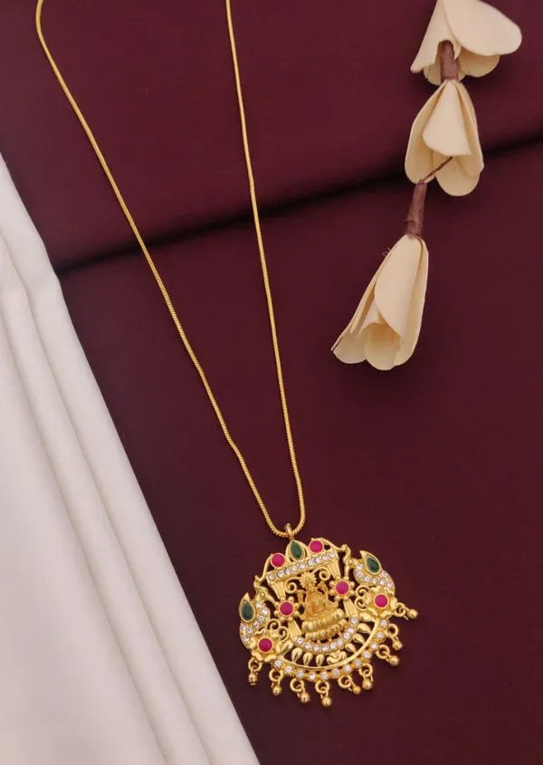 Gold_American_Diamond_Studded_Plated_Mopu_Chain_For_Women