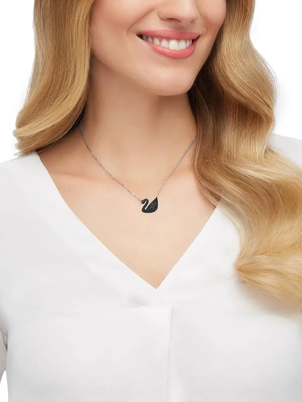 Black_Duck_Pendant_Chain_For_Women