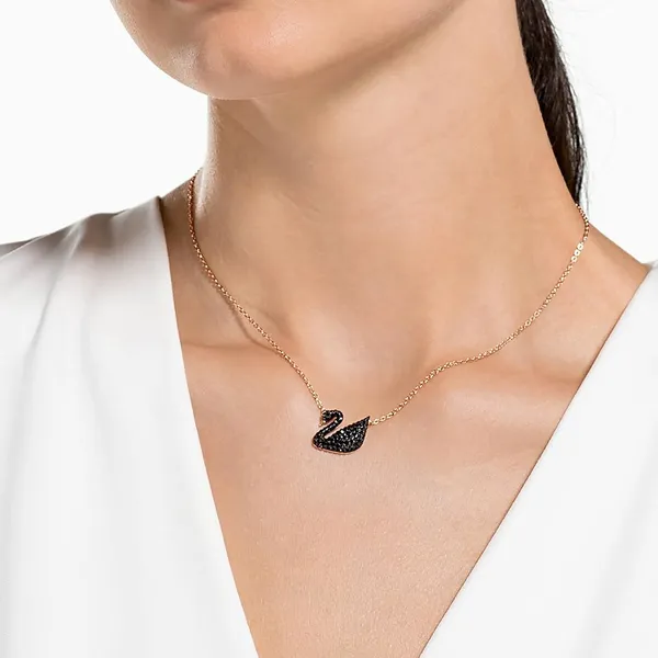 Black_Duck_Pendant_Chain_For_Women