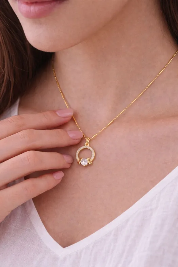 Celeste_Crystal_Circle_Pendant_Necklace_�_Gold_Finish