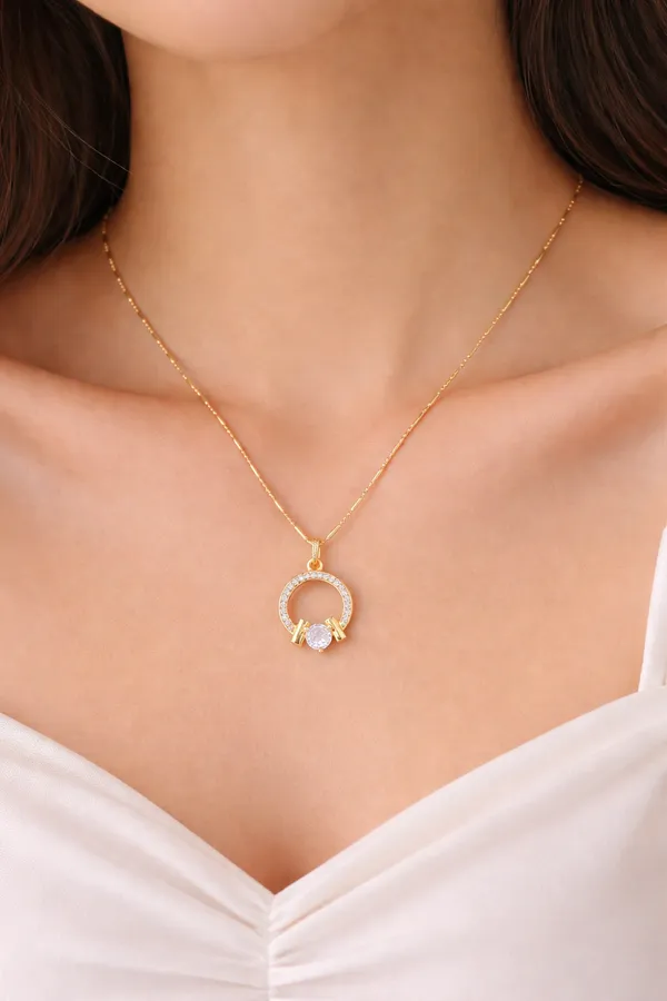 Celeste_Crystal_Circle_Pendant_Necklace_�_Gold_Finish