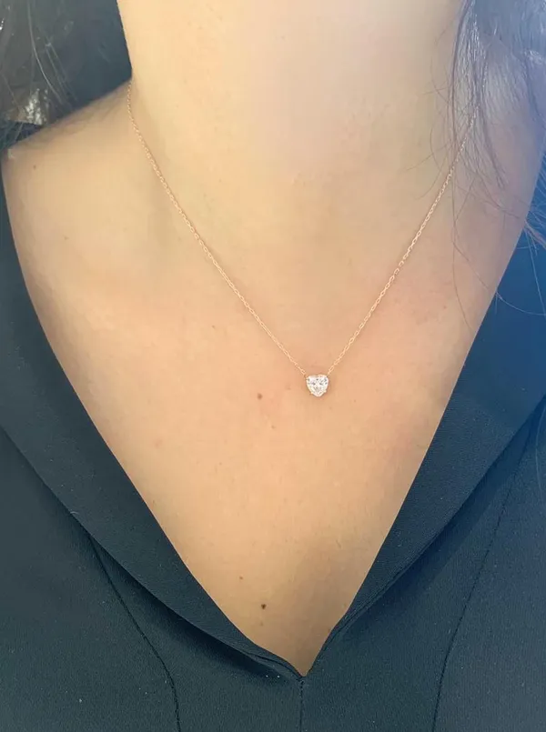 Soft_love_Heart_Pendant_Pure_Heart_Minimal_Necklace