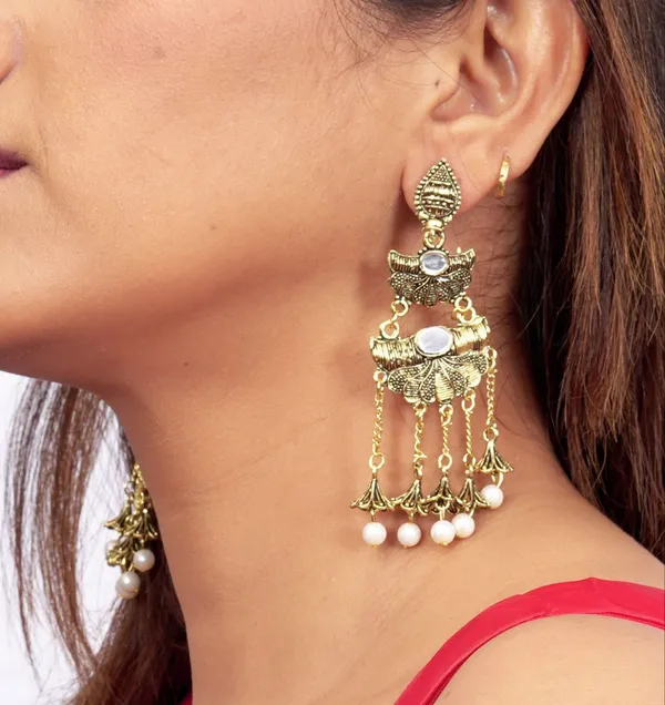 Gold_Oxidised_Sunburst_Teardrop_Cocktail_Earring_For_Women