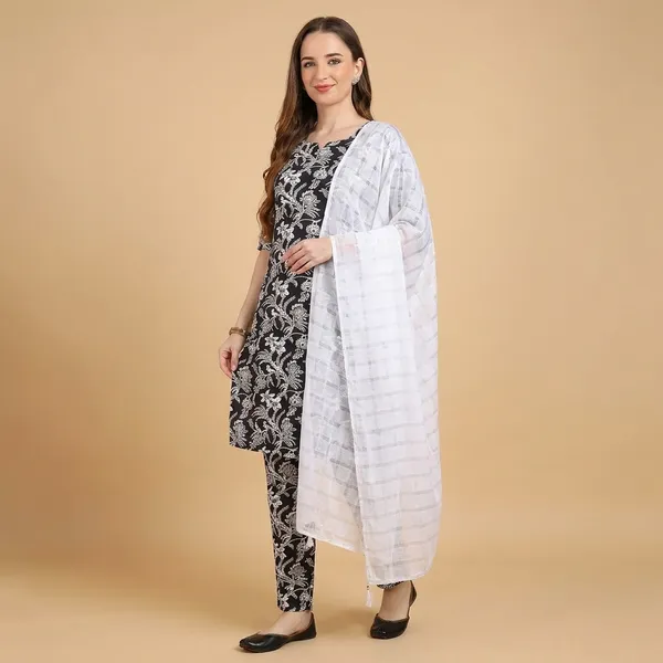 Black_Cotton_Blend_Kurta_Pant_Dupatta_Set_For_Women