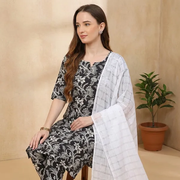 Black_Cotton_Blend_Kurta_Pant_Dupatta_Set_For_Women