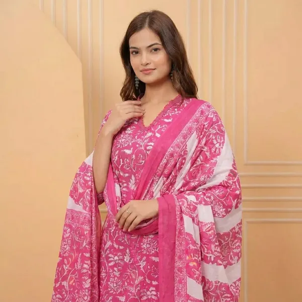 Pink_Casual_Wear_Women_Cotton_Kurta_Pant_Set_With_Dupatta