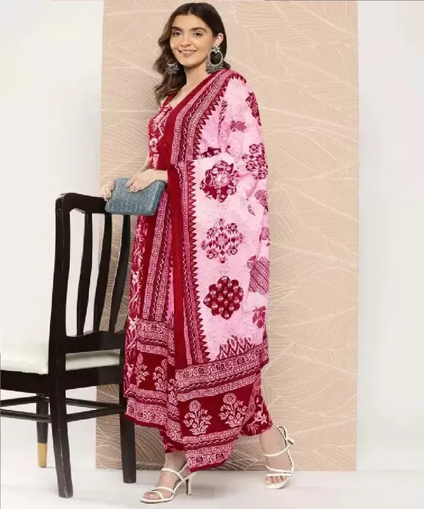Women_S_Cotton_Kurta_Set_With_Pant_And_Dupatta