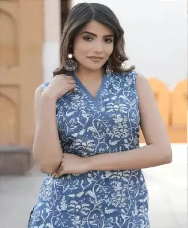 Floral_Print_Kurta_Trouser_Dupatta_Set_For_Women