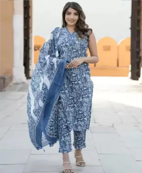 Floral_Print_Kurta_Trouser_Dupatta_Set_For_Women