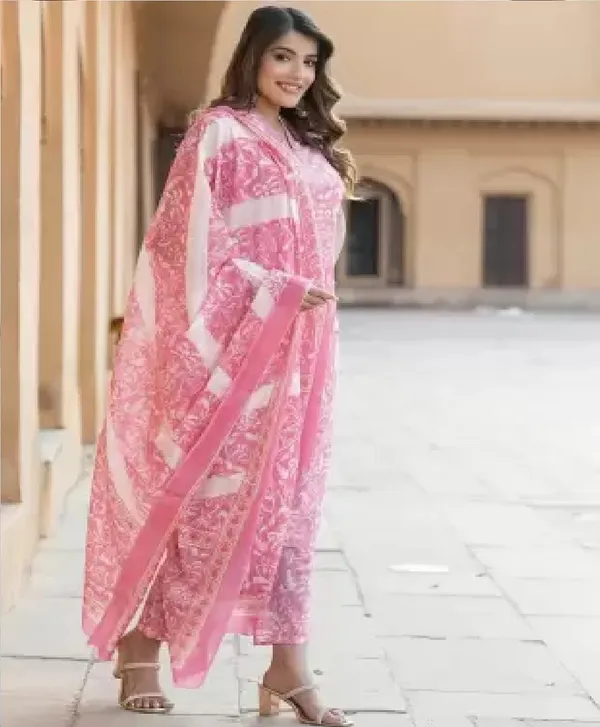Floral_Print_Kurta_Trouser_Dupatta_Set
