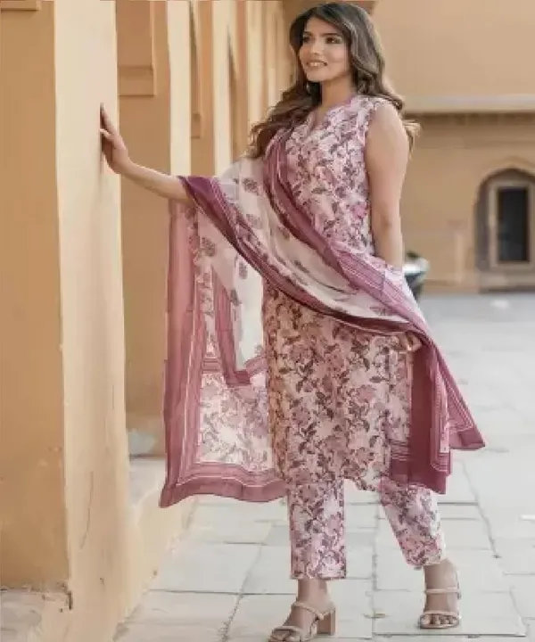Floral_Print_Kurta_Trouser_Dupatta_Set_For_Women