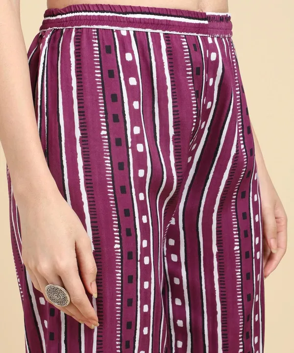 Women_S_Sleeveless_Kurta_Pant_Set