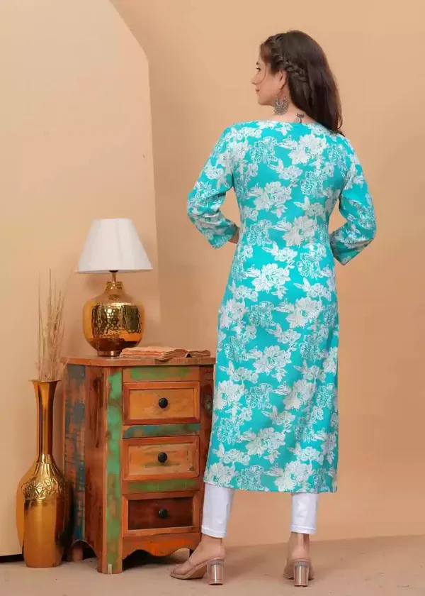 Women_Rayon_Straight_Kurta