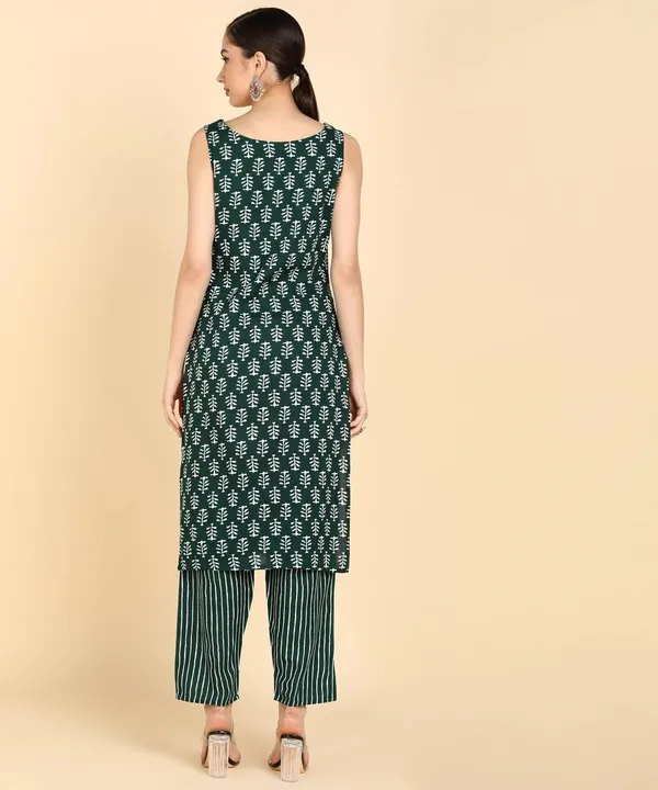 Women_S_Sleeveless_Kurta_Pant_Set