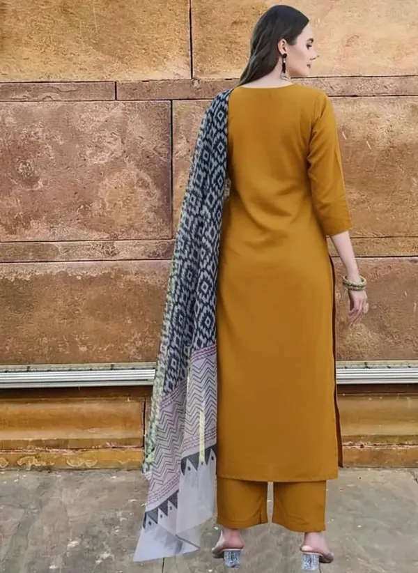 Women_Cotton_Kurta_Palazzo_Set_With_Dupatta