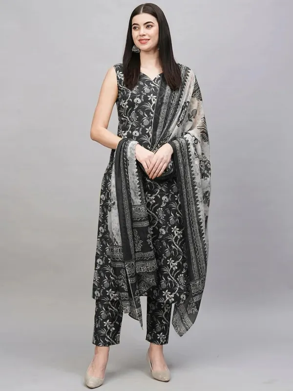 Cotton_Kurta_And_Pant_Set_With_Dupatta_For_Women