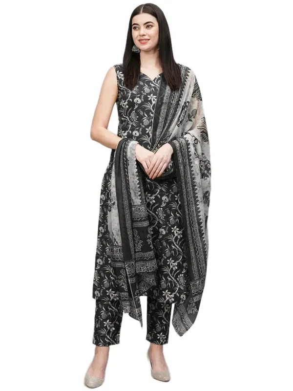 Cotton_Kurta_And_Pant_Set_With_Dupatta_For_Women