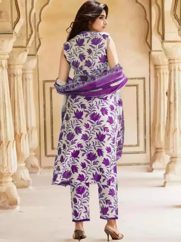 Women_Cotton_Kurta_Pant_Set_With_Dupatta