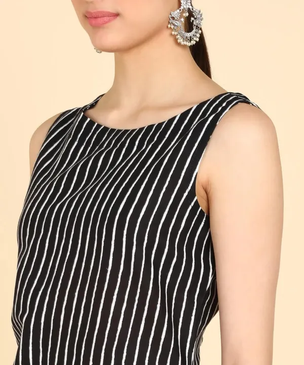 Women_S_Sleeveless_Kurta_Pant_Set