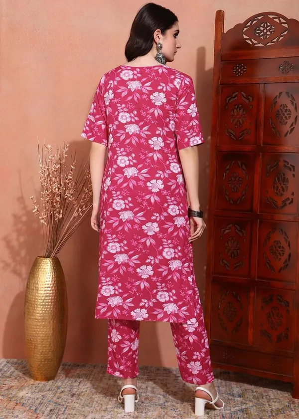 Women_Floral_Print_Sleeveless_Kurta_Pant_Set