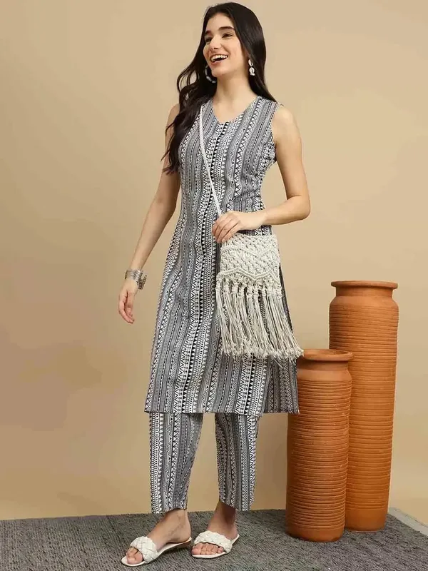Women_S_Cotton_Kurta_Pant_Set_Okay_Let_Me_Break_Down_The_Input_Title_And_Apply_The_Rules_Input_Veeracollection_Women_S_Striped_Print_Sleeveless_Cotton_Kurta_Pant_Set_In_Alpha_M_Grey_Removing_Brand_Veeracollection_Color_Grey_Size_M_Alpha_Pattern_Variant_Details_Striped_Print_Sleeveless_Location_Code_In_Keeping_Core_Product_Type_Kurta_Pant_Set_Material_Cotton_Intended_User_Women_S_Output_Women_S_Cotton_Kurta_Pant_Set