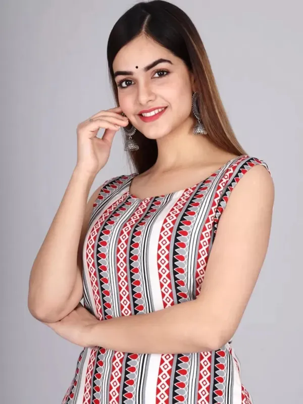 Women_S_Striped_Sleeveless_Kurta_Pant_Set