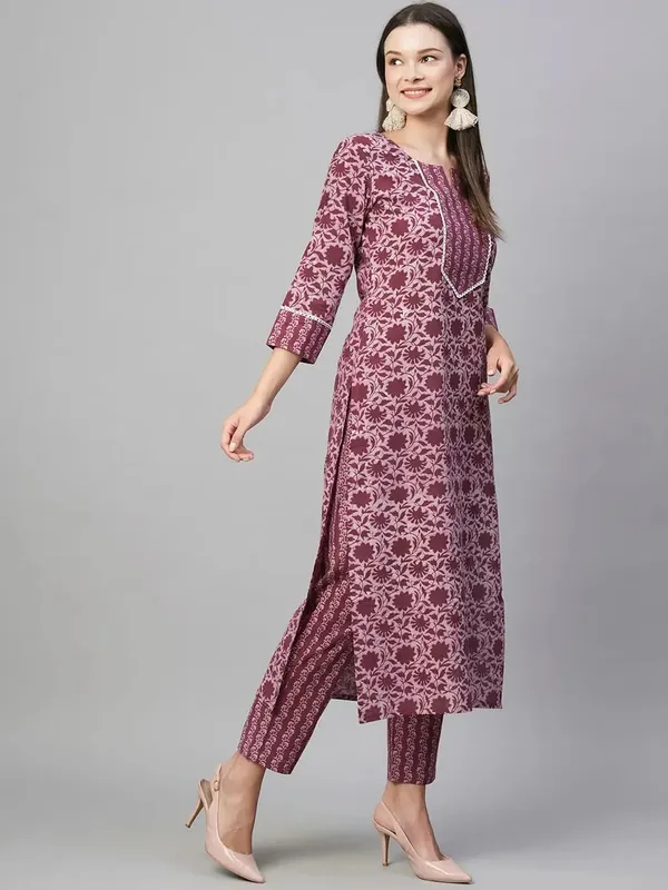 Women_Cotton_Kurta_Pant_Set_With_Dupatta