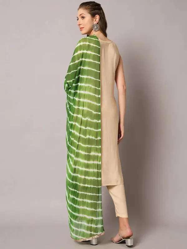 Women_Embroidered_Kurta_Trouser_Dupatta_Set