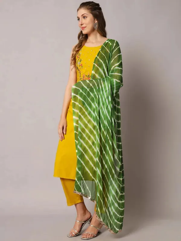 Women_Embroidered_Kurta_Trouser_Dupatta_Set