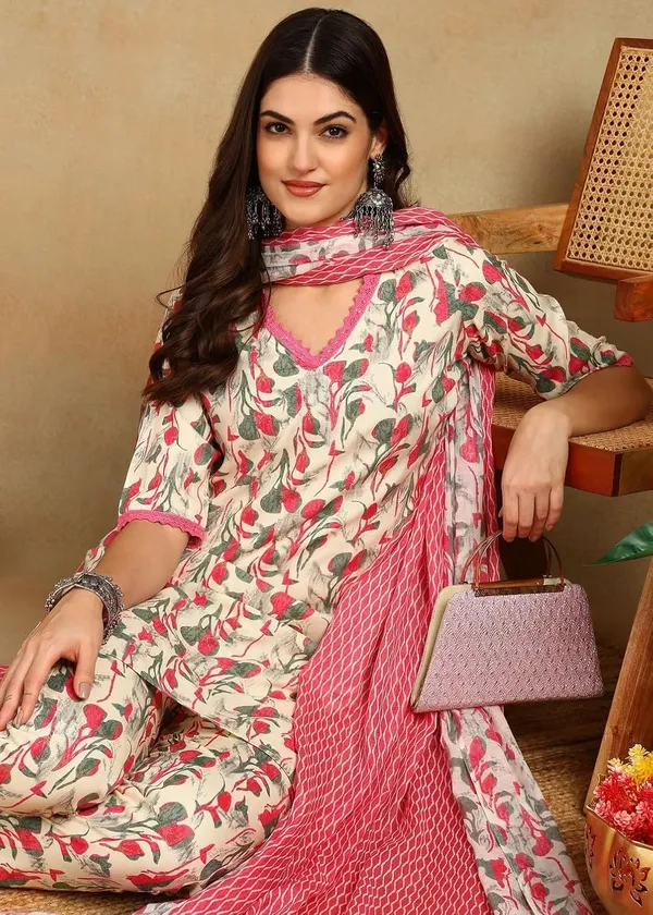 Women_Floral_Print_Kurta_Pant_Dupatta_Set