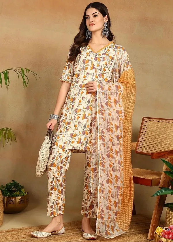 Women_Floral_Print_Kurta_Pant_Dupatta_Set
