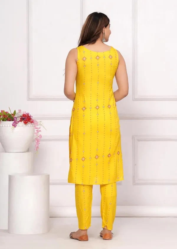 Women_S_Cotton_Kurta_Pant_Set_With_Dupatta