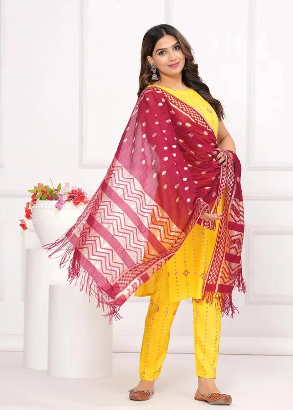 Women_S_Cotton_Kurta_Pant_Set_With_Dupatta