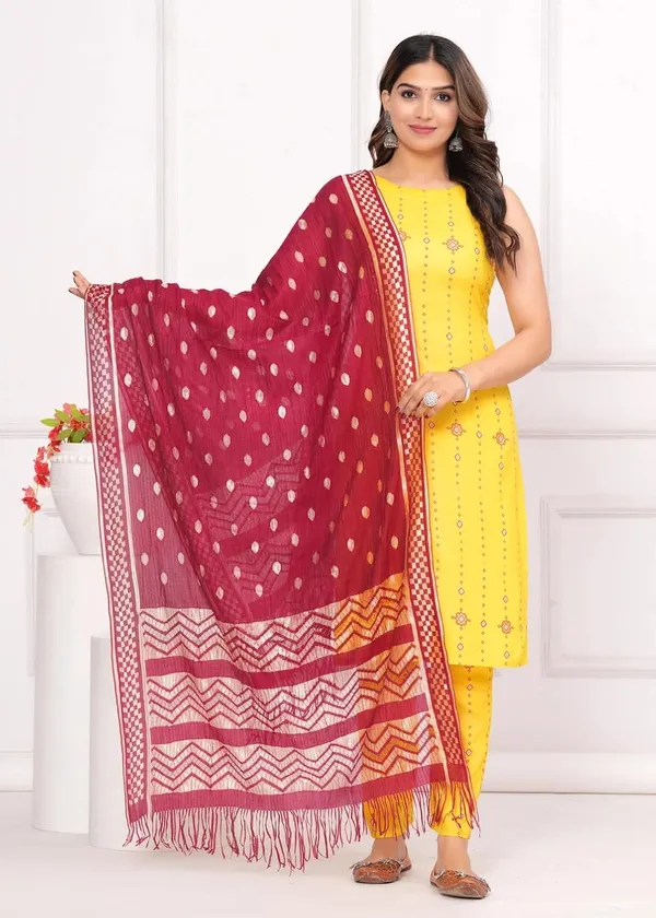 Women_S_Cotton_Kurta_Pant_Set_With_Dupatta