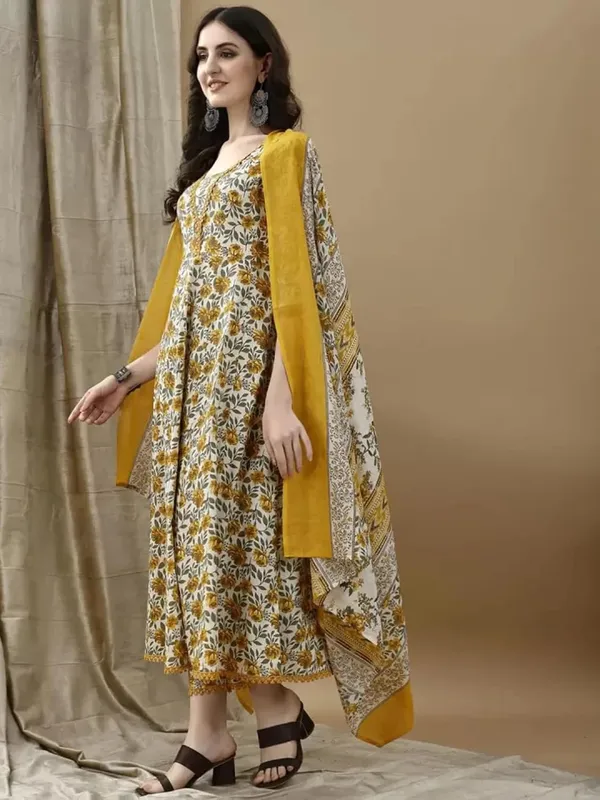 Women_Cotton_Anarkali_Kurta_Set_With_Dupatta