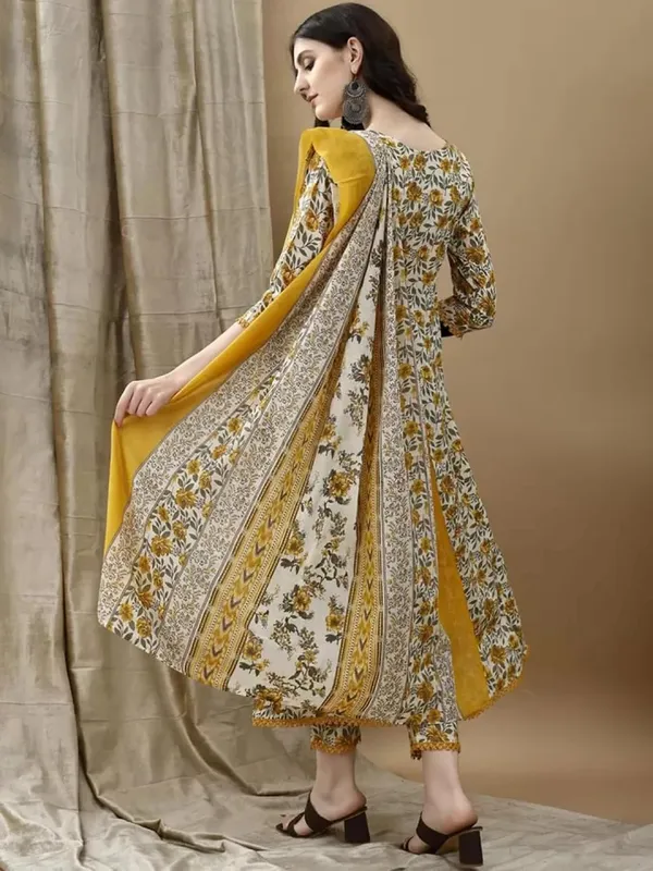 Women_Cotton_Anarkali_Kurta_Set_With_Dupatta