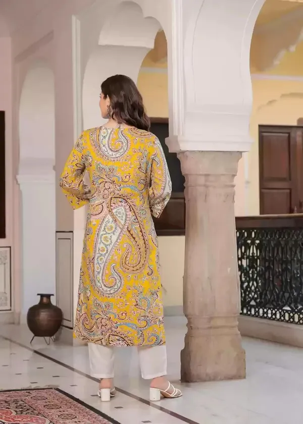 Women_Floral_Print_Kurta_Pant_Set