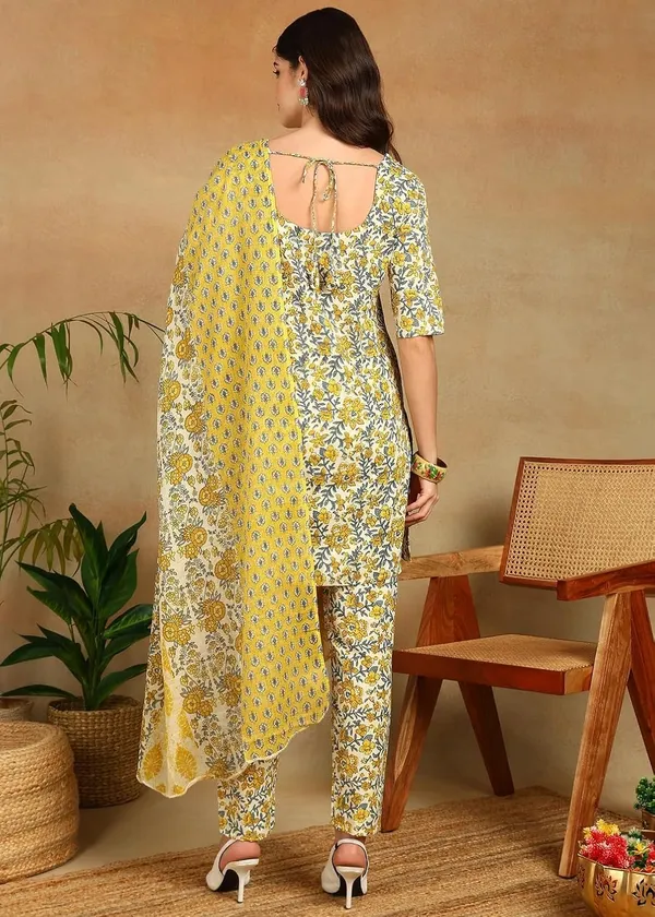 Women_Floral_Print_Kurta_Pant_Dupatta_Set