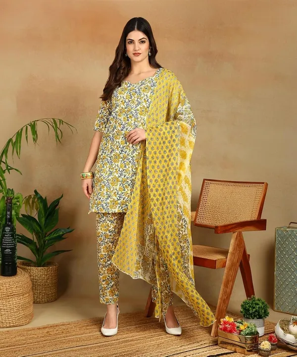 Women_Floral_Print_Kurta_Pant_Dupatta_Set