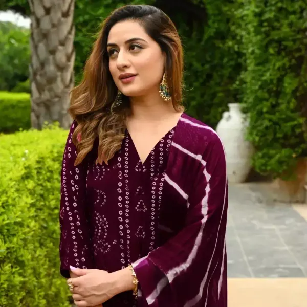 Purple_Kurta_Pant_set_with_Duppatta