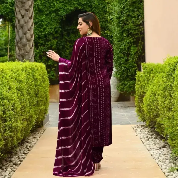 Purple_Kurta_Pant_set_with_Duppatta