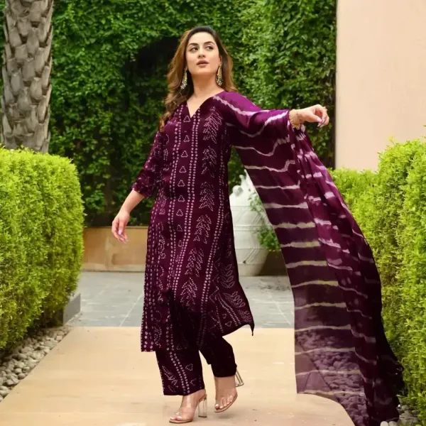 Purple_Kurta_Pant_set_with_Duppatta