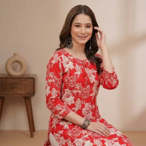 Women_Rayon_Straight_Kurta