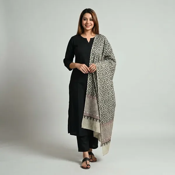 Women_Cotton_Kurta_Palazzo_Set_With_Dupatta