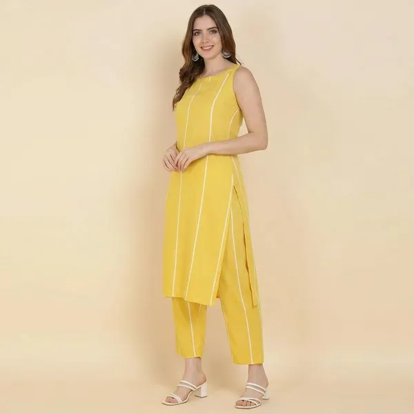 Women_S_Sleeveless_Kurta_Plazo_Set